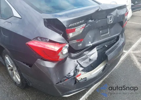 2019 Honda Accord Lx z USA, uszkodzony, nr VIN 1HGCV1F13KA094717